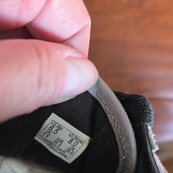 Vans Old Skool Gum Sole Sneakers - Shadow Gray Suede & Canvas - Picture 12 of 12